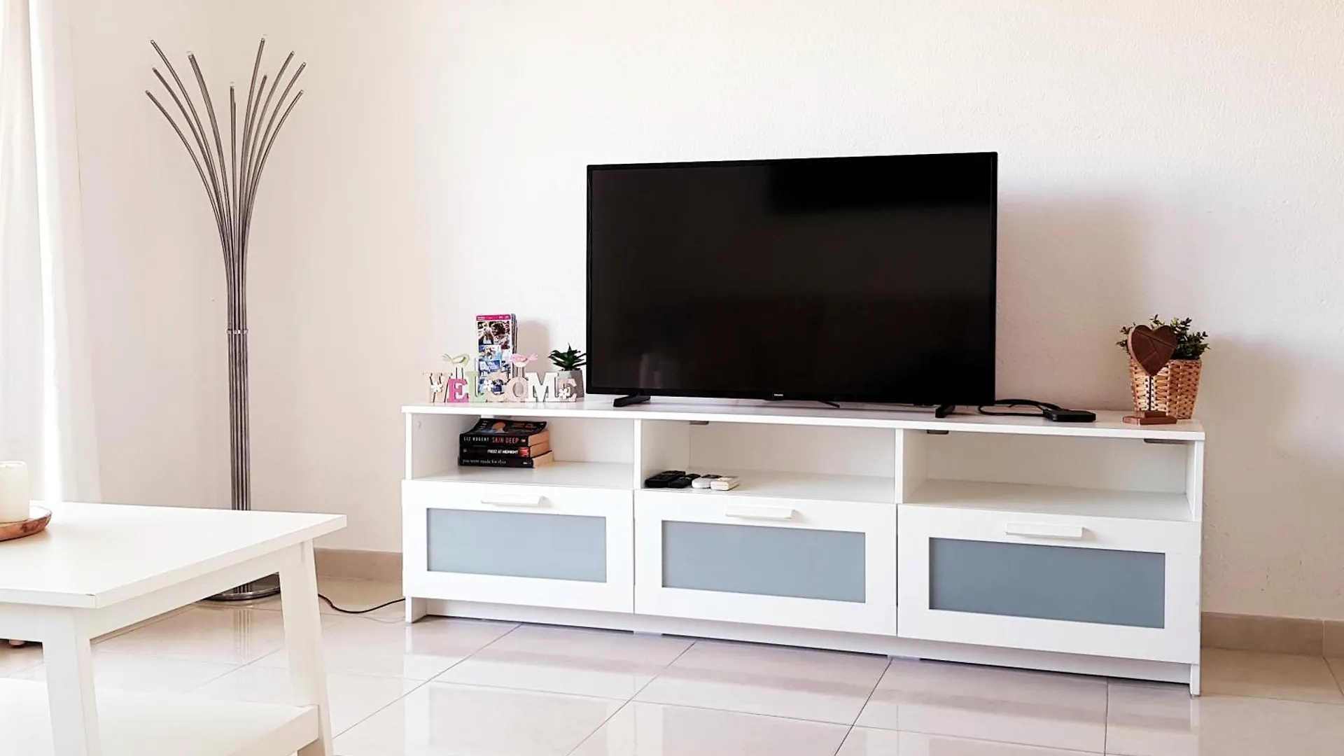 Appartment Totally Upgraded At Benal Beach 贝纳尔马德纳 公寓